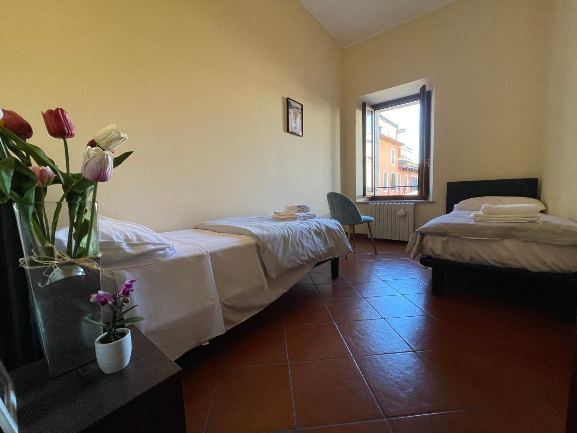 Apartament Montecchi House Werona Zewnętrze zdjęcie